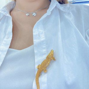 Crocodile gold Brooch